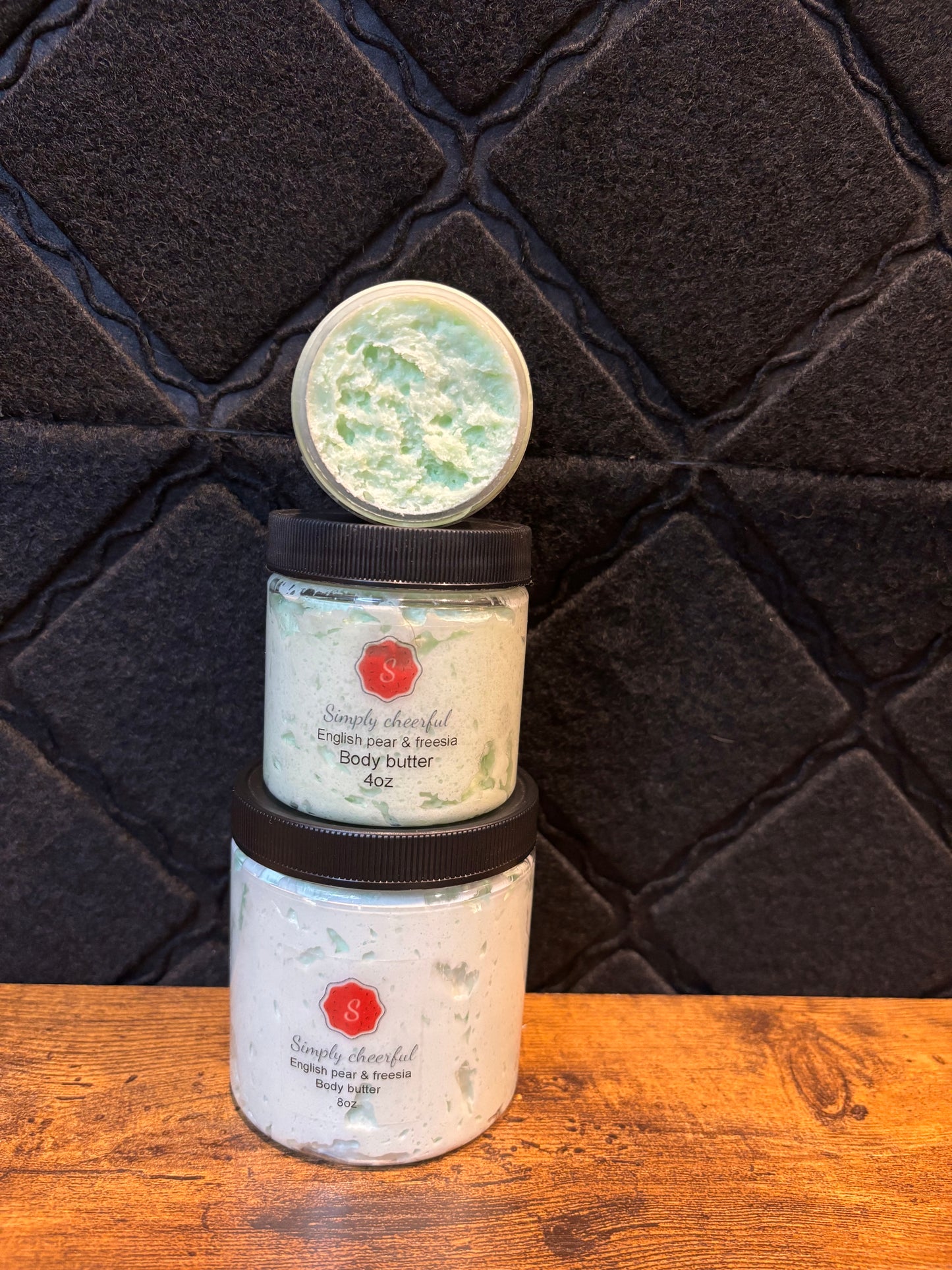 English pear and Freesia body butter